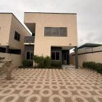 Four storey for sale at Ashaĺey Botwe