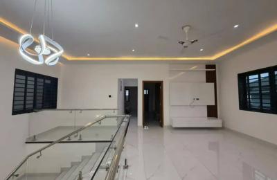 Four storey for sale at Ashaĺey Botwe